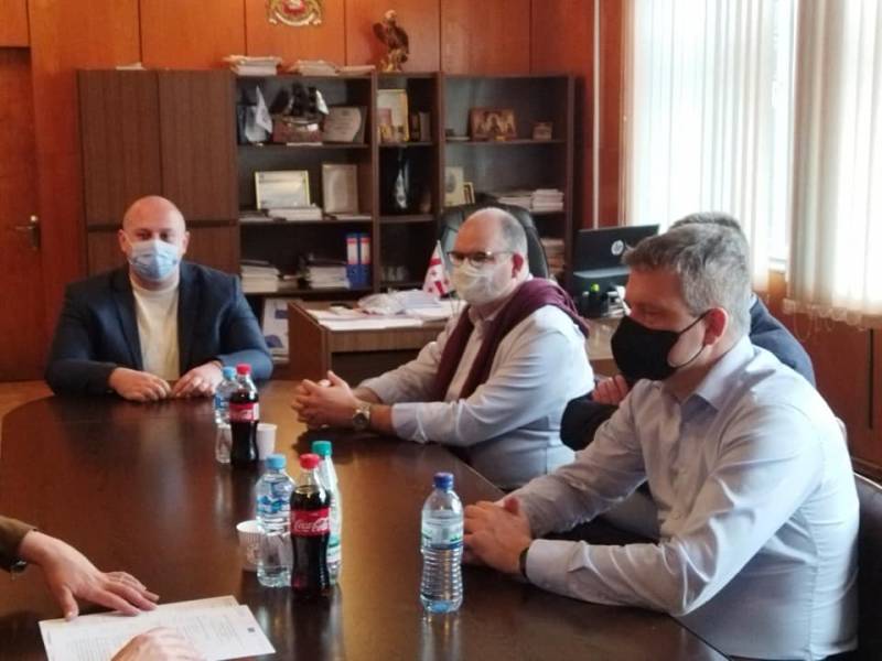 მუნიციპალიტეტის მერმა ავთანდილ უგრეხელიძემ ესტონეთის დელეგეციას უმასპინძლა